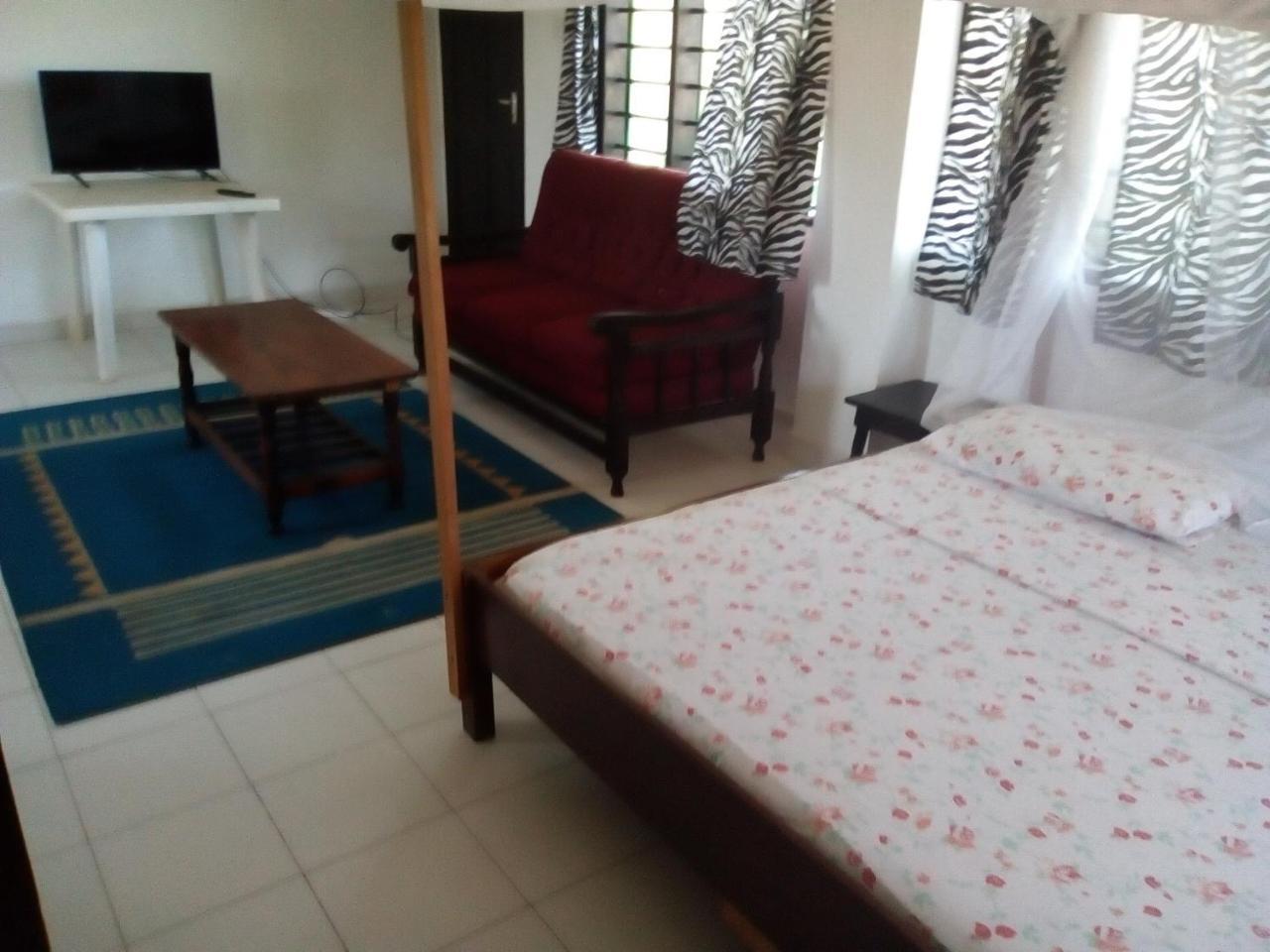 Ashari Hotel Shanzu Esterno foto