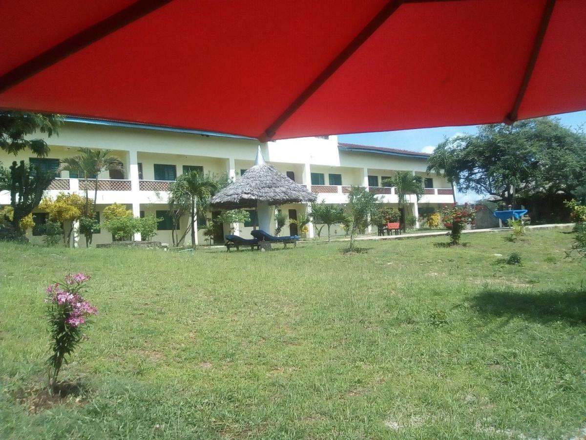 Ashari Hotel Shanzu Esterno foto
