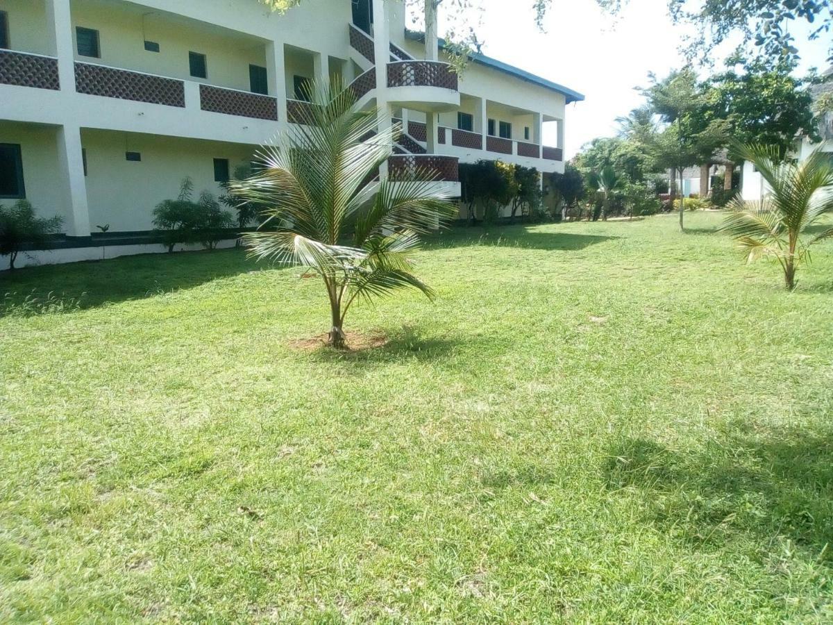 Ashari Hotel Shanzu Esterno foto